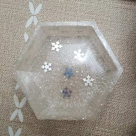 Handmade box and earrings set. - Picture 8 of 9